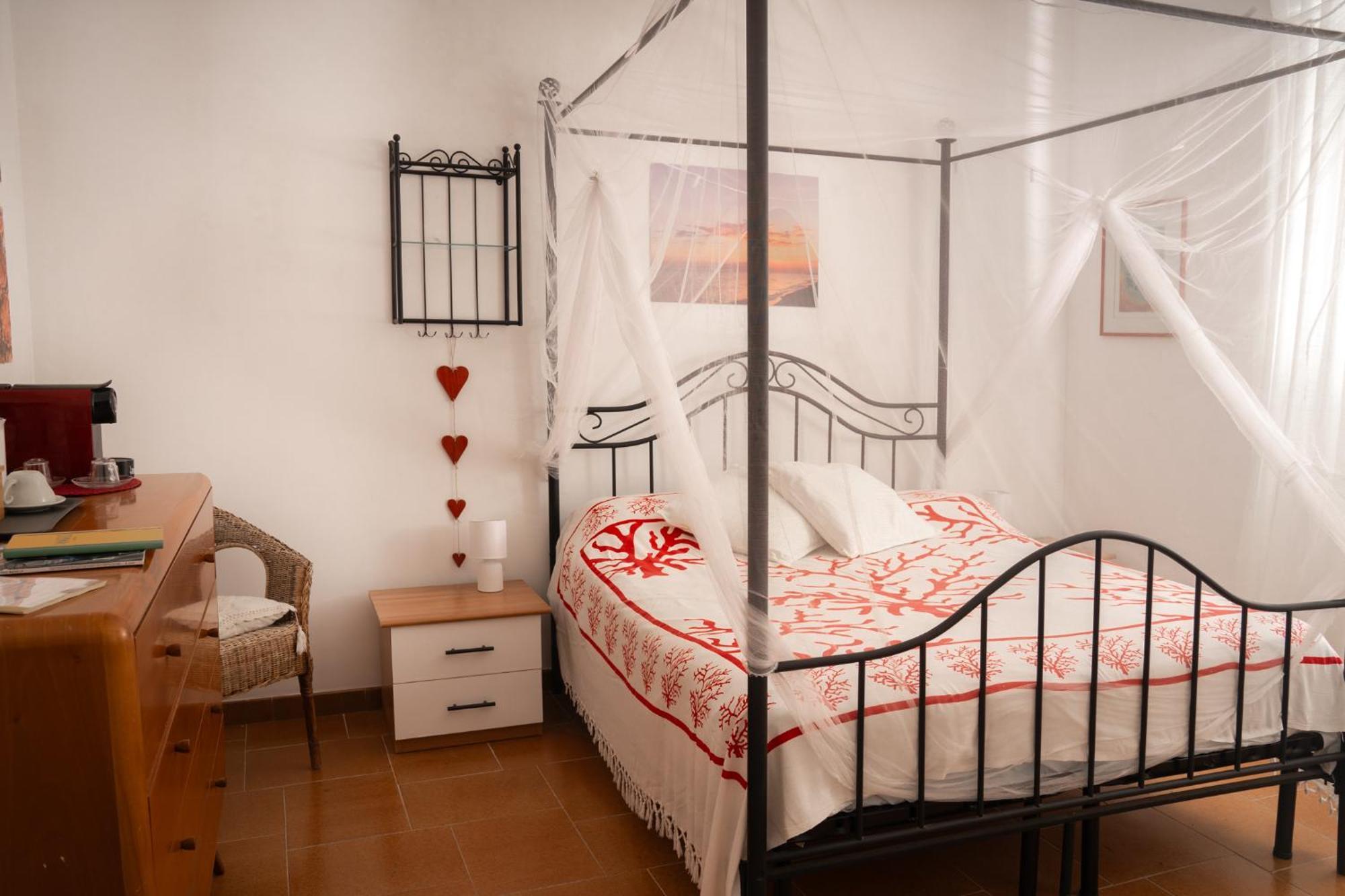 Villa Dan-Rooms In Monopoli Impalata Zewnętrze zdjęcie