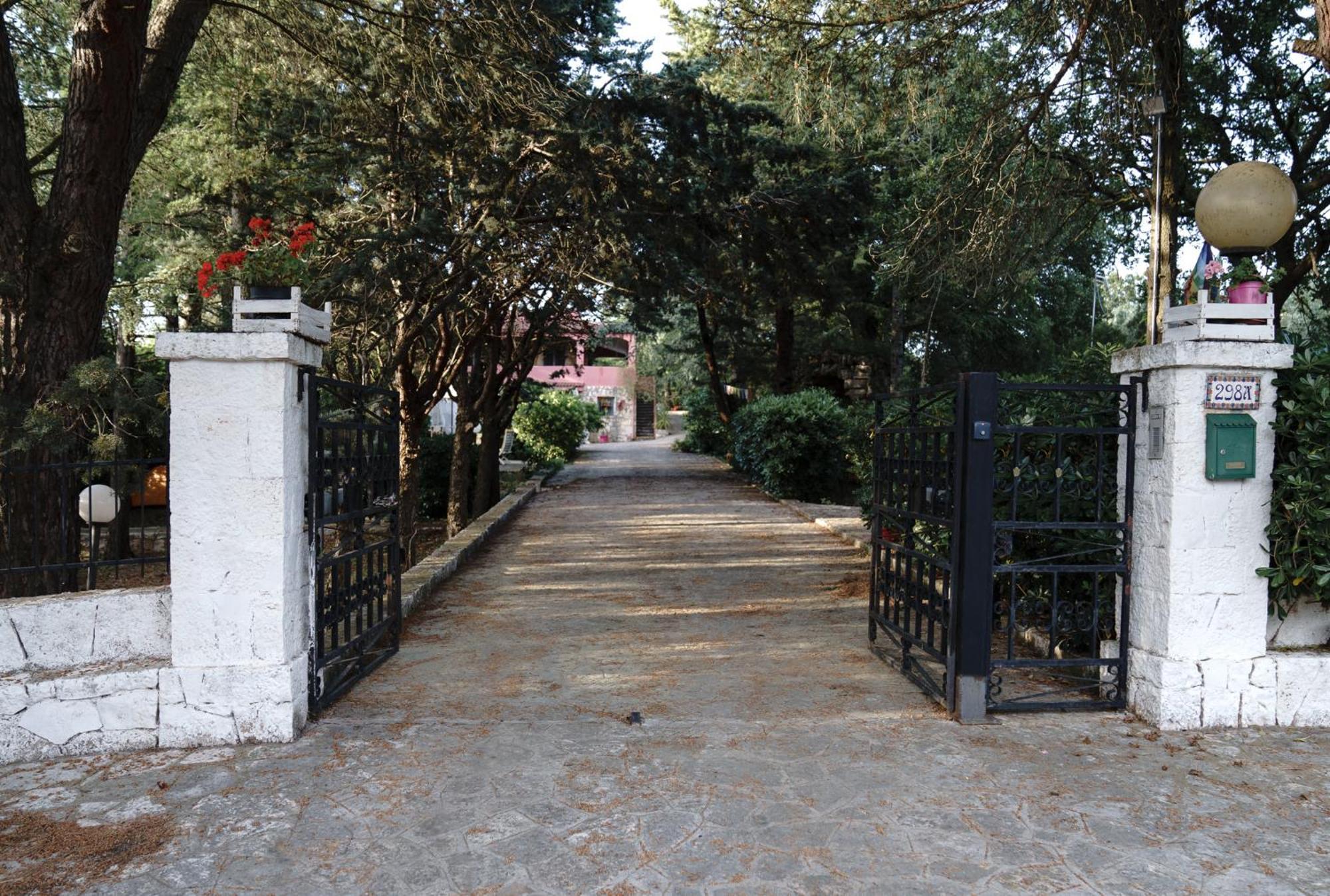 Villa Dan-Rooms In Monopoli Impalata Zewnętrze zdjęcie